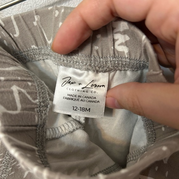 Jax & Lennon “Shoreline" print lounge pants. Size 12-18m - Picture 4 of 5